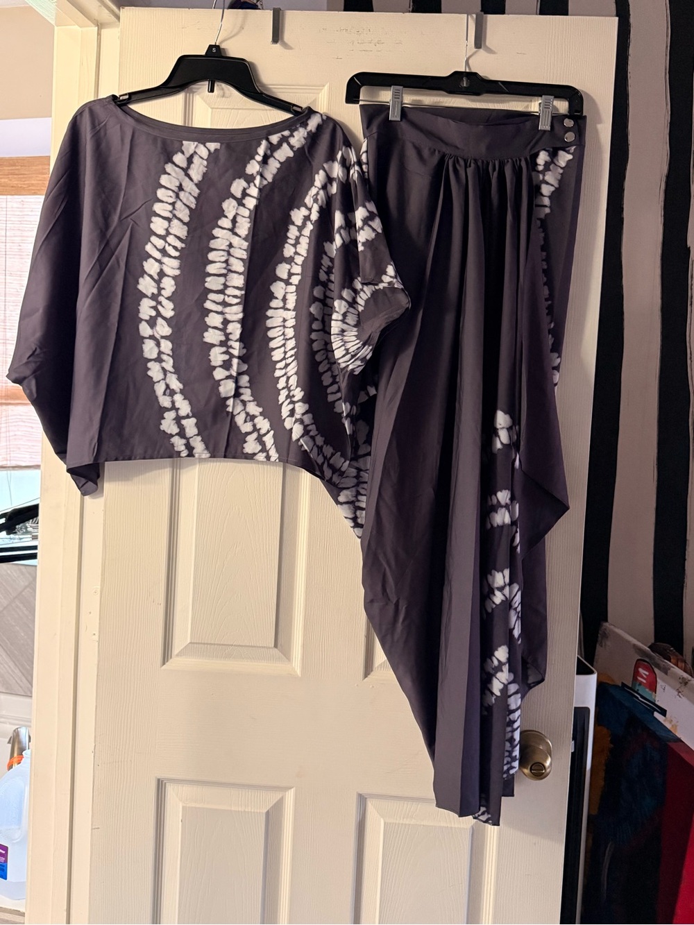 Black & White Tie-Dye Two-Piece Set